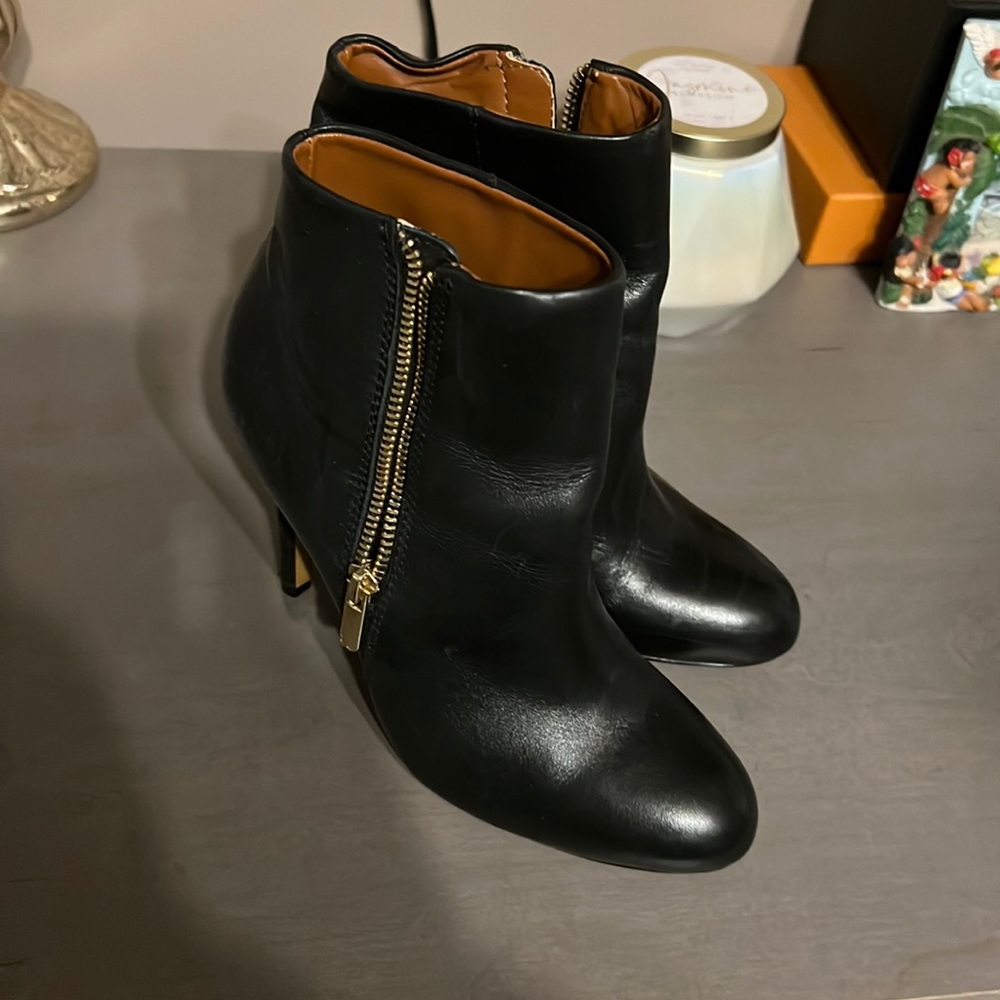 Black boots